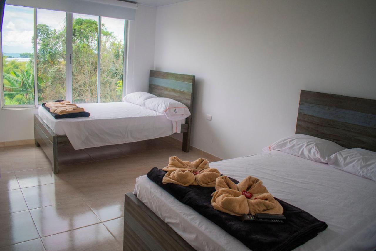 Finca Hotel Heron キンバヤ エクステリア 写真